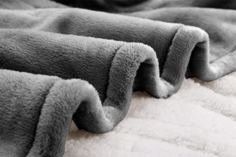 MARQUESS Electric Blanket Plush Sherpa and Reversible Flannel